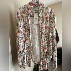 FLORAL BLAZER